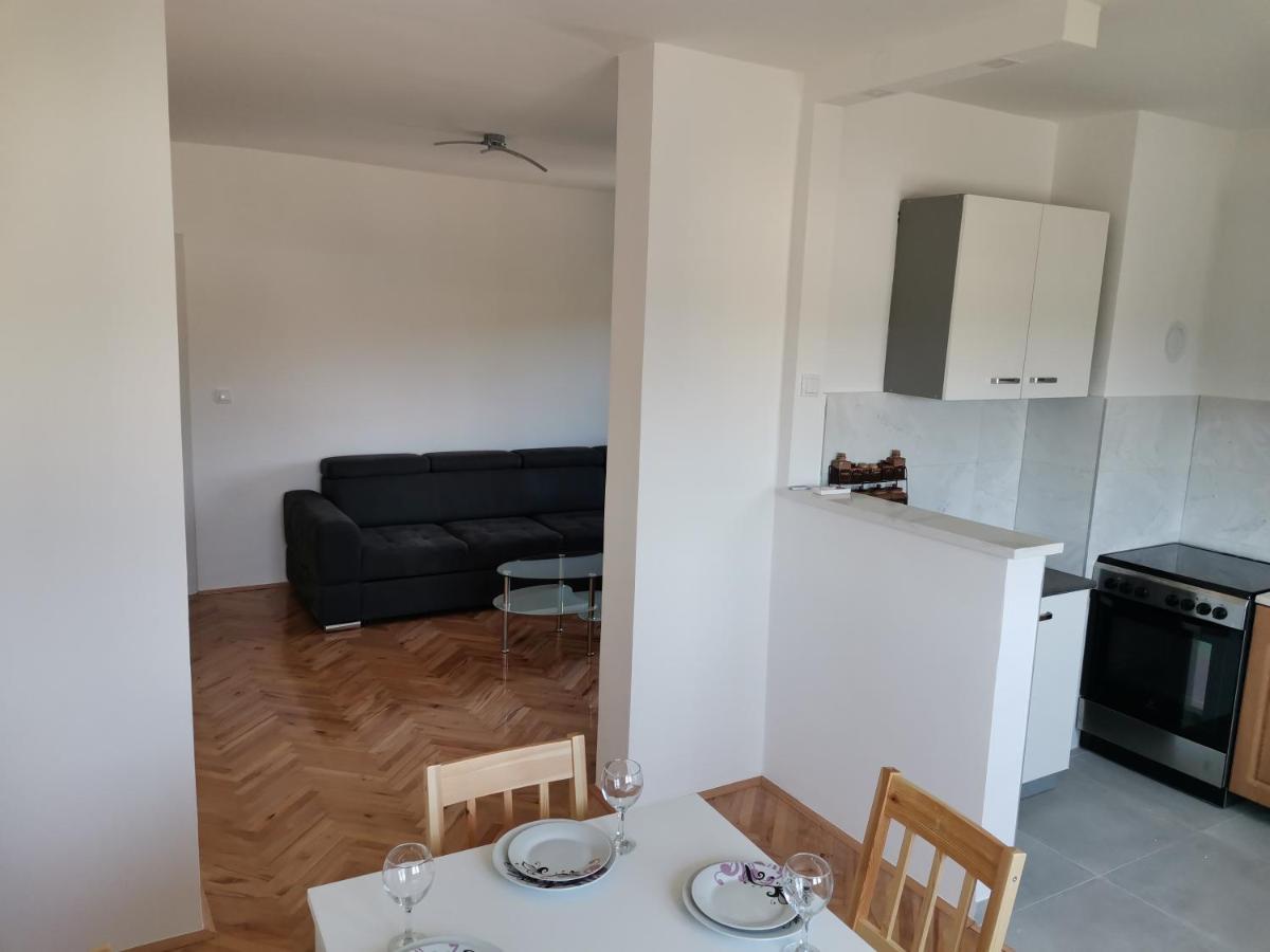 Ad Apartman Bileća Εξωτερικό φωτογραφία
